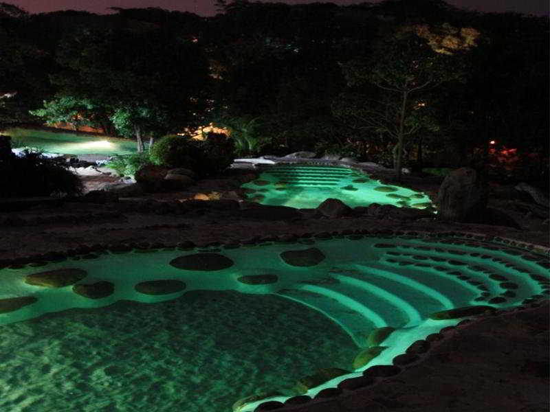 Guembe Biocentro & Resort Santa Cruz de La Sierra Exteriör bild